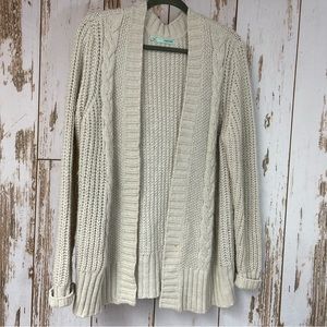 Maurices, Open Weave Knit Cardigan. Size Large. In good used condition!